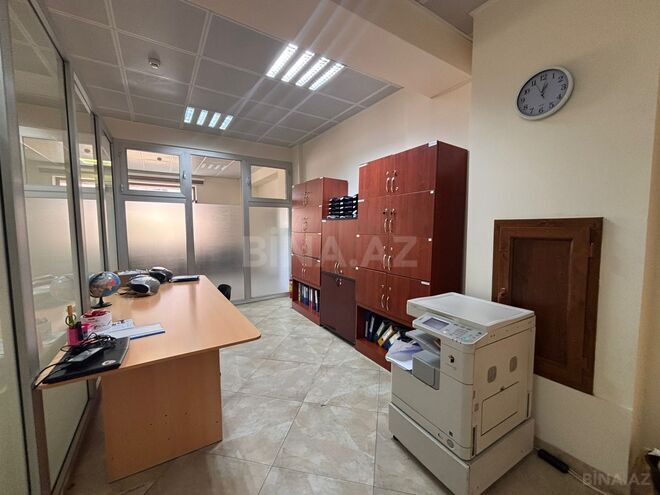 Сдаётся 9-комн. офис 330 м², м. Элмляр Академиясы, photo 9 from 22