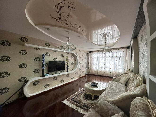 Сдаётся 3-комн. новостройка 140 м², м. Нефтчиляр, photo 3 from 18