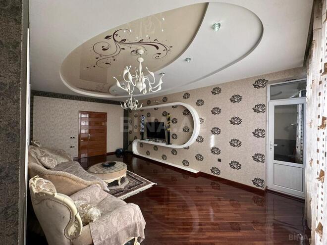 Сдаётся 3-комн. новостройка 140 м², м. Нефтчиляр, photo 4 from 18