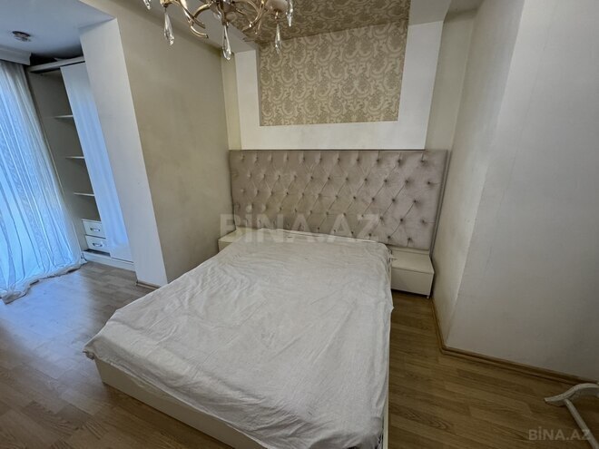 İcarəyə verilir 4 otaqlı köhnə tikili 115 m², 8-ci mikrorayon q., photo 20 from 21