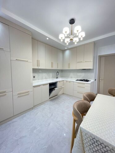 Сдаётся 3-комн. новостройка 148 м², м. 8 ноября, photo 13 from 31