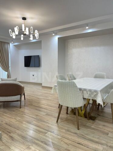 Сдаётся 3-комн. новостройка 148 м², м. 8 ноября, photo 10 from 31