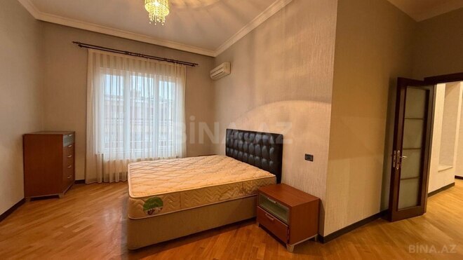 Сдаётся 3-комн. новостройка 175 м², Насиминский  р., photo 13 from 20