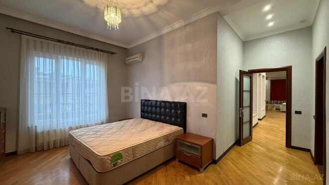 Сдаётся 3-комн. новостройка 175 м², Насиминский  р., photo 17 from 20