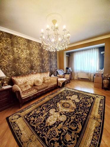 Satılır 3 otaqlı köhnə tikili 90 m², Azadlıq Prospekti m., photo 9 from 22