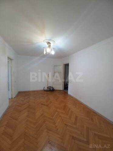 Satılır 2 otaqlı köhnə tikili 40.3 m², Elmlər Akademiyası m., photo 1 from 11