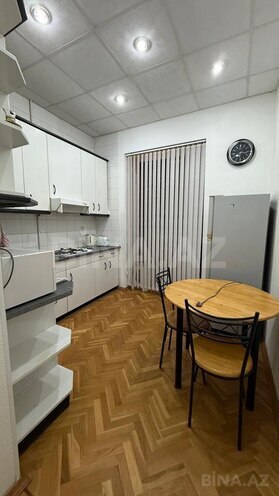 Сдаётся 3-комн. вторичка 100 м², м. Сахил, photo 11 from 18