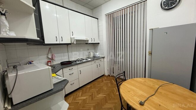 Сдаётся 3-комн. вторичка 100 м², м. Сахил, photo 10 from 18