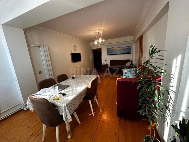 Продаётся 3-комн. вторичка 90 м², Насиминский  р., photo 3 from 22