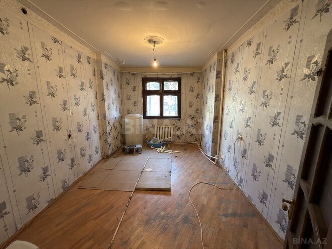 Satılır 3 otaqlı köhnə tikili 75 m², Xalqlar Dostluğu m., photo 4 from 13