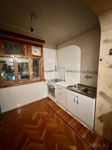 İcarəyə verilir 2 otaqlı köhnə tikili 65 m², Azadlıq Prospekti m., photo 9 from 12