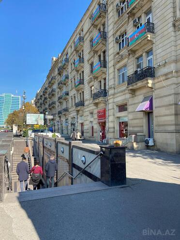 Satılır 3 otaqlı köhnə tikili 75 m², Nizami m., photo 3 from 15