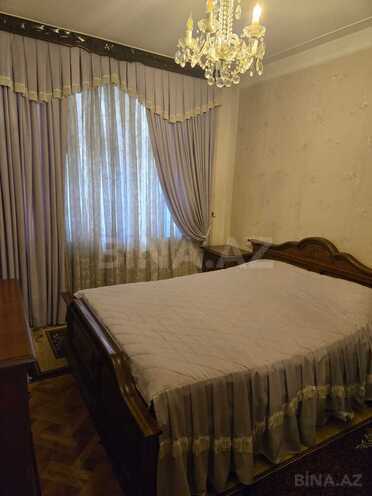 Satılır 4 otaqlı köhnə tikili 120 m², Bakıxanov q., photo 12 from 16