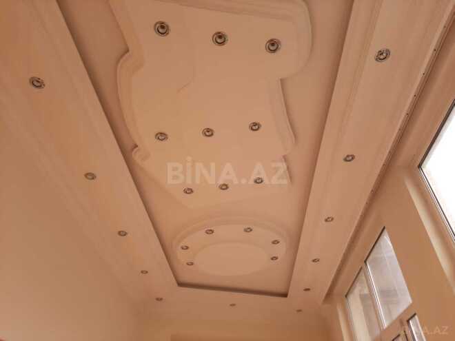 Satılır 6 otaqlı köhnə tikili 240 m², Sahil m., photo 12 from 17