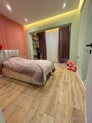 Продаётся 5-комн. вторичка 130 м², м. Иншаатчылар, photo 9 from 17