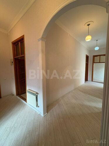 Продаётся 3-комн. вторичка 90 м², м. Ичеришехер, photo 3 from 21