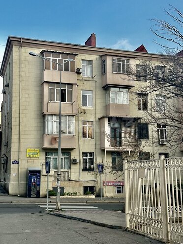 Продаётся 2-комн. вторичка 52 м², м. Кара Караев, photo 16 from 18
