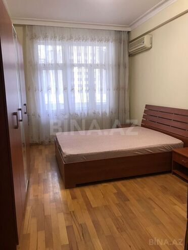 İcarəyə verilir 3 otaqlı yeni tikili 130 m², Nizami m., photo 8 from 18