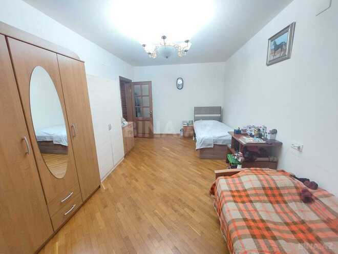 Сдаётся 3-комн. вторичка 150 м², м. Сахил, photo 13 from 17