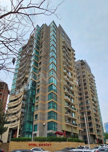 Сдаётся 3-комн. новостройка 155 м², м. 28 мая, photo 1 from 19