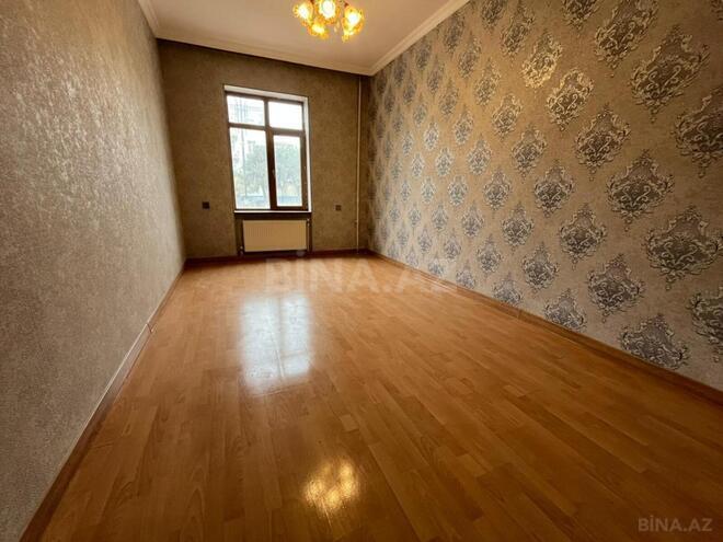 Продаётся 3-комн. вторичка 75 м², м. Гянджлик, photo 3 from 12