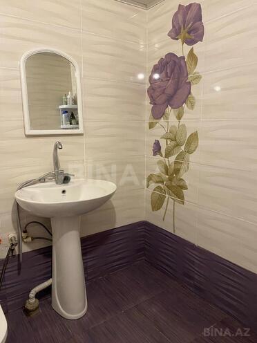 Продаётся 3-комн. вторичка 75 м², м. Нефтчиляр, photo 10 from 12