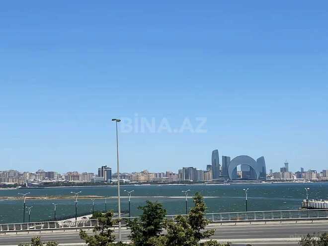 Satılır 2 otaqlı köhnə tikili 75 m², Bayıl q., photo 4 from 15