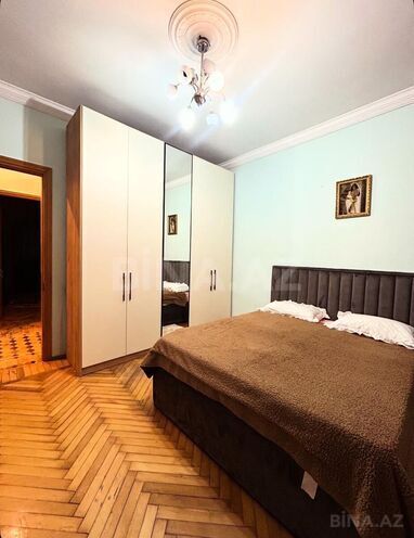 Satılır 2 otaqlı köhnə tikili 70 m², Nəsimi r., photo 8 from 10