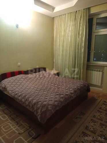 Сдаётся 3-комн. новостройка 120 м², м. Иншаатчылар, photo 7 from 16