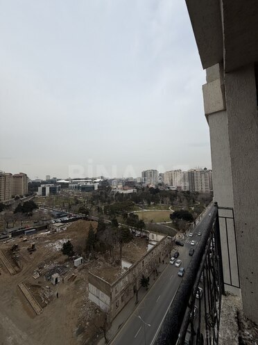 Satılır 3 otaqlı yeni tikili 81 m², 28 May m., photo 1 from 13