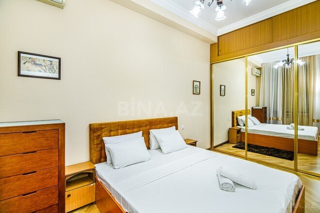 Сдаётся 3-комн. вторичка 100 м², м. Сахил, photo 11 from 32