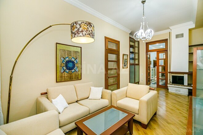 Сдаётся 3-комн. вторичка 100 м², м. Сахил, photo 7 from 32