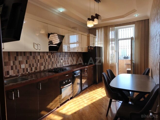 Satılır 3 otaqlı köhnə tikili 105 m², Neftçilər m., photo 11 from 23