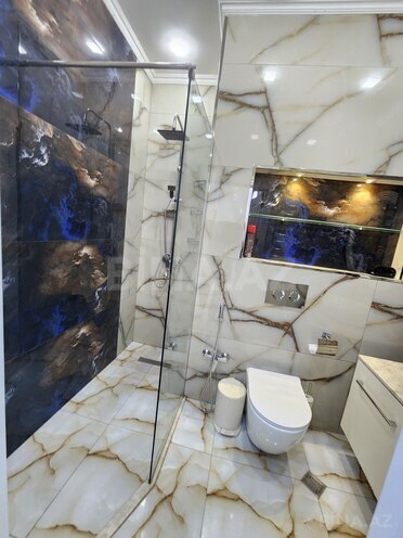 Сдаётся 2-комн. новостройка 55 м², м. Низами, photo 13 from 16