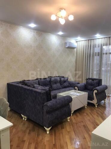 Сдаётся 2-комн. новостройка 105 м², м. 8 ноября, photo 1 from 17
