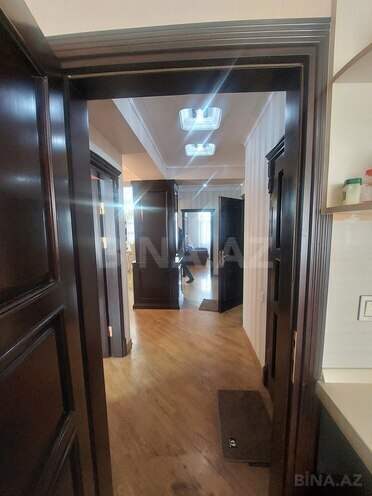 Продаётся 4-комн. новостройка 135 м², м. Иншаатчылар, photo 10 from 18
