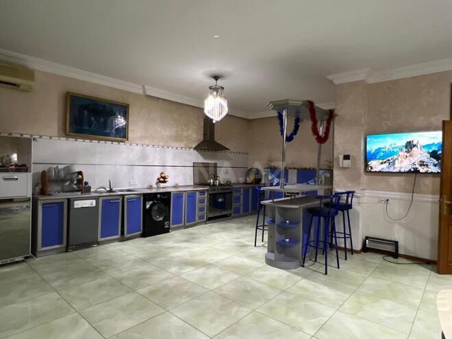 Satılır 8 otaqlı həyət evi/bağ evi 700 m², Badamdar q., photo 19 from 27