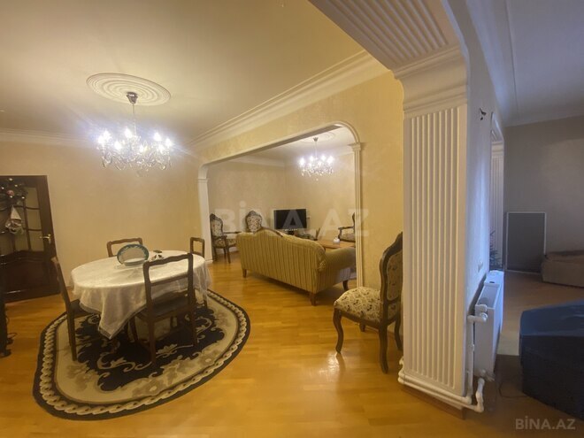 Продаётся 5-комн. вторичка 110 м², м. Азадлыг проспекти, photo 4 from 17