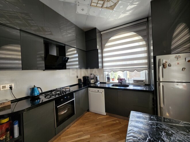 Satılır 5 otaqlı həyət evi/bağ evi 340 m², Binəqədi r., photo 6 from 10