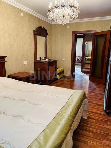 Продаётся 4-комн. вторичка 94 м², photo 17 from 27