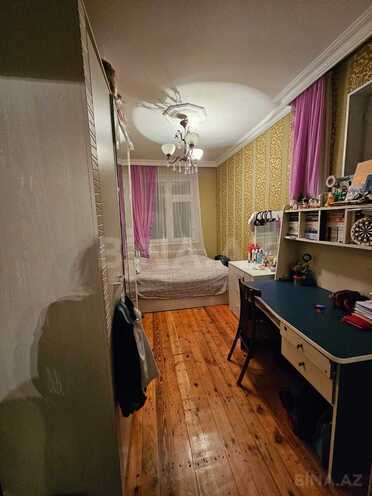 Satılır 2 otaqlı köhnə tikili 55 m², 7-ci mikrorayon q., photo 3 from 11