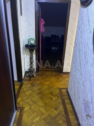 Satılır 3 otaqlı köhnə tikili 105 m², İnşaatçılar m., photo 4 from 9