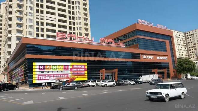 Satılır 3 otaqlı köhnə tikili 105 m², İnşaatçılar m., photo 8 from 9