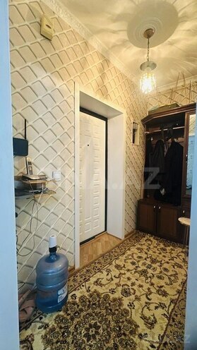 Продаётся 3-комн. вторичка 55 м², м. Элмляр Академиясы, photo 5 from 10