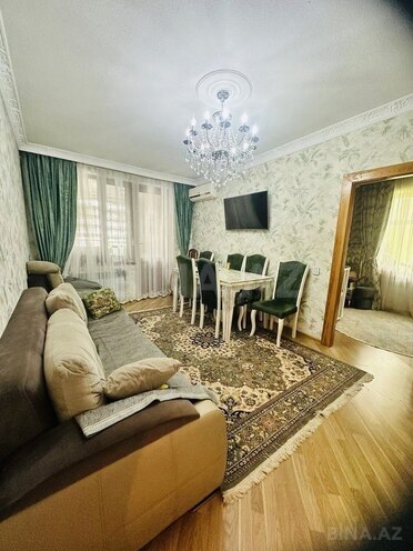 Продаётся 3-комн. вторичка 55 м², м. Элмляр Академиясы, photo 3 from 10
