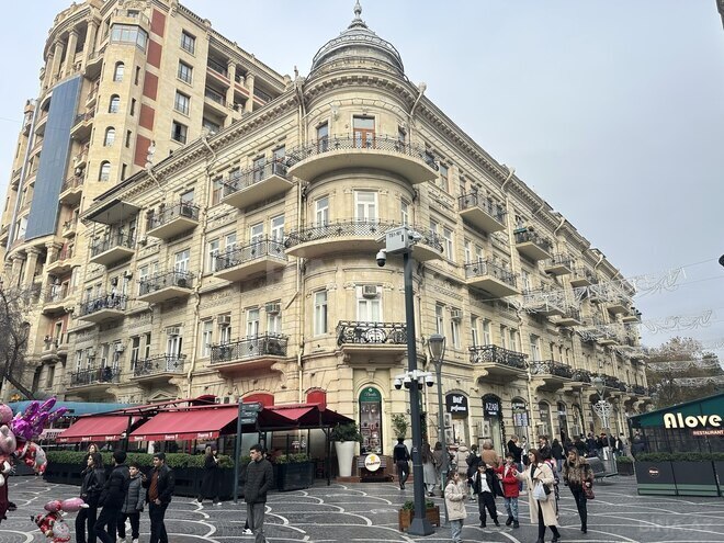 Satılır 6 otaqlı köhnə tikili 320 m², Sahil m., photo 4 from 17