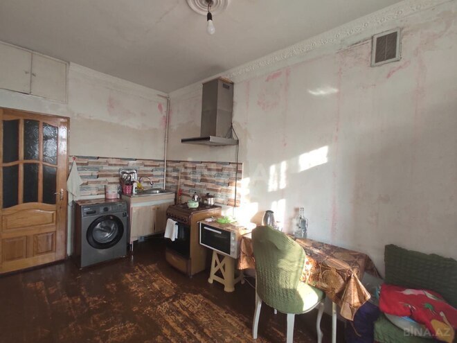 Satılır 2 otaqlı köhnə tikili 55 m², Qara Qarayev m., photo 16 from 21
