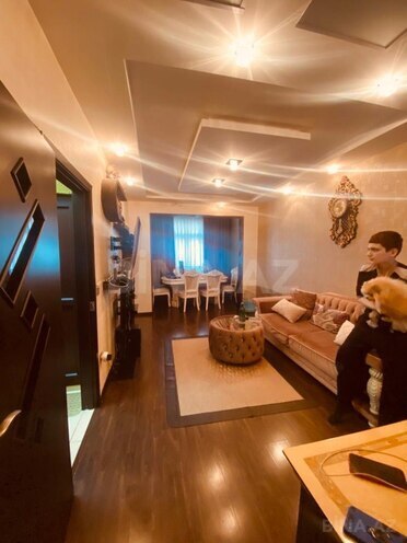Продаётся 3-комн. вторичка 75 м², м. Мемар Аджеми, photo 1 from 20
