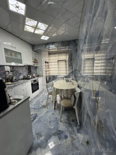 Продаётся 3-комн. вторичка 82 м², м. Кара Караев, photo 5 from 16