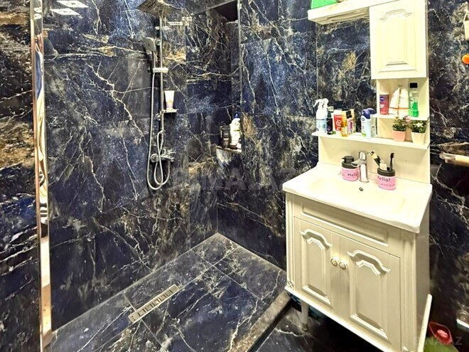 Satılır 3 otaqlı köhnə tikili 85 m², Qara Qarayev m., photo 15 from 16